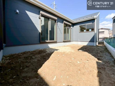 �� �z������ǍD�Ȃ���ł��I���ꂽ���ɂ͐�������n����J���I�Ȏ��Ԃ��y���߂܂��B
�K�[�f�j���O��ƒ�؉����y���߂܂��I