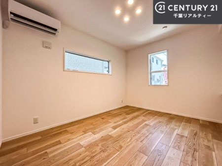 �q������ �|���o�������Ȃ��������́A���q�l�̂������Ƃ��Ă����S�ł��I
�ǖʂ��L���݂����Ă���̂ŁA�����ɂ��킹�ă��C�A�E�g��ύX�ł�����̖��͂̈�ł��B