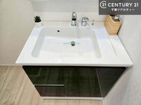 ���ʑ�E���ʏ� �[�����ʑ�{�E���́A�������˂ɂ����̂ł�����ꂪ�y�X�I���������ۂĂ܂��I
�L���C�Ȑ��ʏ��Ŏ��������̃��`�x�[�V�������オ��܂��ˁI