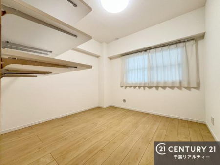 �q������ �V���v���Ƀf�U�C������Ă��邽�߁A�Ƌ��I�т܂���I
���C�ɓ���̉Ƌ��u���Ă��낰���Ԃ���邱�Ƃ��ł��܂��B