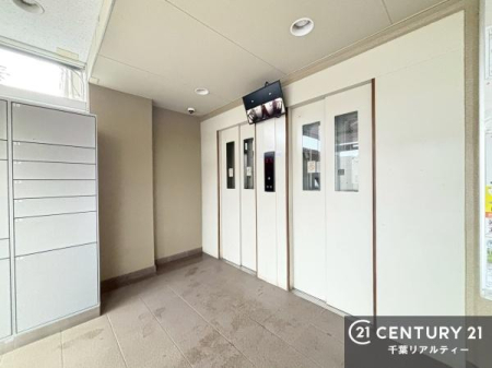 ���̑����p�� �G���x�[�^�[������A���K�ŃX���[�Y�Ȉړ��������B
���������A��₨���̓����A�X�g���X�Ȃ��������֌������܂��B