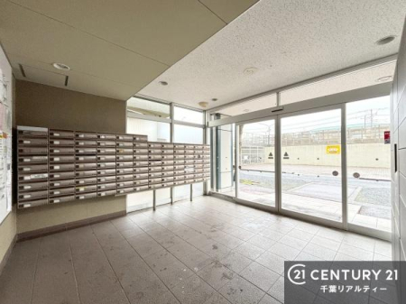 �G���g�����X �Z�܂��̑���ۂ��ʂ�A�㎿�����ӂ��G���g�����X�B