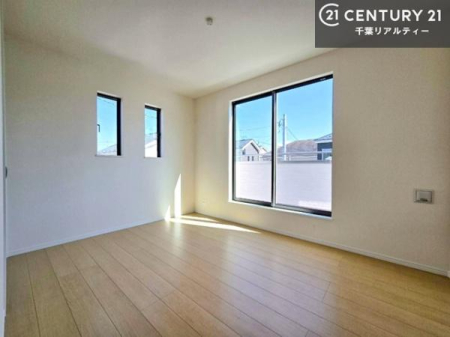 �m�� �o���R�j�[�ɖʂ��Ă���m���ł��B���邭�����肪����A���C����������ł��܂��I