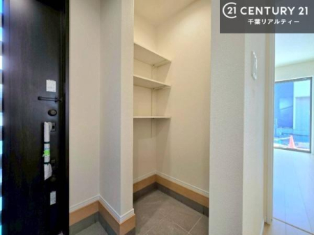 ���� �V���[�Y�C���N���[�N�t���ł��I�V���[�Y�����łȂ��x�r�[�J�[��܂��ݎ��]�ԁA�A�E�g�h�A�p�i���X�b�L���ƕЕt�����܂��I