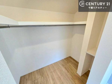 ���[ �E�H�[�N�C���N���[�[�b�g�t���ł��B��������̂��m���Ȃǂ����[���Ă��������ł��ˁI���ɂ���@�������ȂǋG�ߕ��̑傫�ȉƓd�����[�ł��܂��I