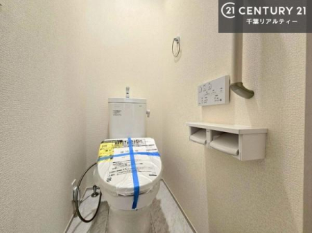 �g�C�� �������֍��ɂ��A�~��͕֍����g�����ł���̂ŗ₽���֍��ɍ��炸�ɍςފ������d�l�ł��I
