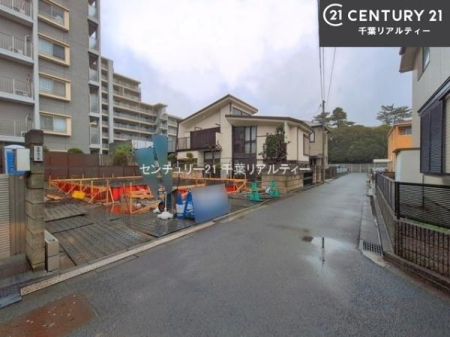 �O�ʓ��H�܂ތ��n�ʐ^ ���ӊ���A���q�l�̂���]�ɍ������������ꏏ�ɂ��ē���v���܂��B�Z��[���A�h�o�C�U�[�ɂ�邲���k������܂��B���Ђ͂��₢���킹�ɑ��Ή����܂��I���҂������܂���I