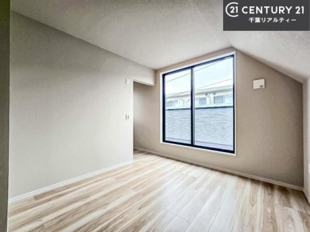 �m�� �o���R�j�[�ɖʂ����������Ȃ̂Ŗ��邭�J���I�ł��I