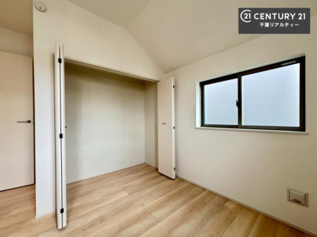 �q������ ���[�X�y�[�X����������m�ۂ���Ă��邽�߁A���������w�p�i���T�b�ƕЕt���A���ł��X�b�L���B
�Y��ȋ�Ԃ��ۂĂ܂��I