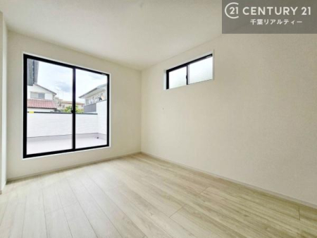 �Q�� �o���R�j�[�ɖʂ��Ă���m���ł��B���邭�����肪����A���C����������ł��܂��I���N���āA�O�ɏo�Ĕw�L�т����[�ċz�����ǂ������}������邱�Ƃ��ł��܂��B
