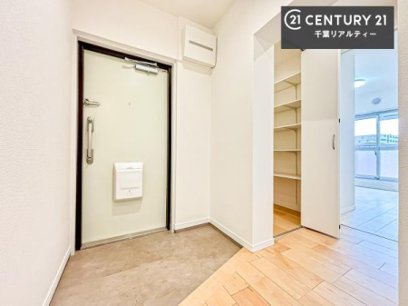 ���� ���ċA���Ă��Ă��A�������܁I�����������Ȃ�A�D�����}������Ă�����ԂɂȂ��Ă��܂��B
���邭��������錺�ւł��I