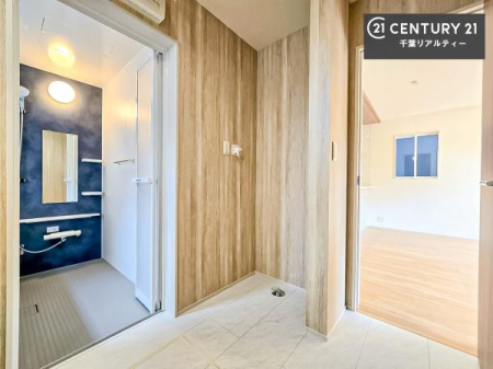 ���ʑ�E���ʏ� ��������u����I�����C�ɂ������S���Đ��󕨂��񂹂܂��ˁI