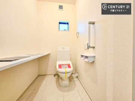 �g�C�� 1�E2�K�Ƀg�C�����������܂��I���̖Z�������ԑт��҂����ɂ��݂����ł��ˁB������Ƃ����������̂���g�C���ł�����ꂪ���₷���ł��I