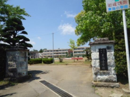 ���ӊ� �y���w�Z�z�����ݎs�����C���w�Z�F1700m