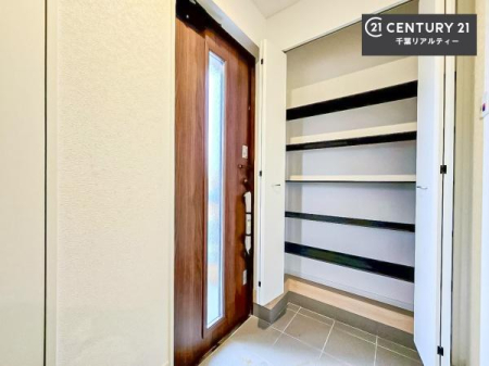 ���� �V���[�Y�C���N���[�N�t���ł��I�V���[�Y�����łȂ��x�r�[�J�[��܂��ݎ��]�ԁA�A�E�g�h�A�p�i���X�b�L���ƕЕt�����܂��I