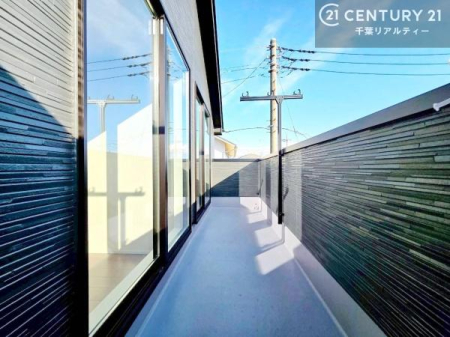 �o���R�j�[ 2��������o����ł���A�J�����̂���L�X�o���R�j�[�B
�����̐���₿����Ƃ����O���Ԃɂ��֗��ł��I