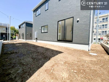 �� �z������ǍD�Ȃ���ł��I���ꂽ���ɂ͐�������n����J���I�Ȏ��Ԃ��y���߂܂��B
�K�[�f�j���O��ƒ�؉����y���߂܂��I