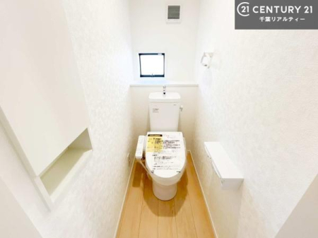 �g�C�� 1�E2�K�Ƀg�C�����������܂��I���̖Z�������ԑт��҂����ɂ��݂����ł��ˁB������Ƃ����������̂���g�C���ł�����ꂪ���₷���ł��I