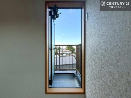 ���̑����� 3�����Ƀo���R�j�[�������܂��I�����T���̂������E���v�]�E������ȂǁA���Ȃ�ƕ��ЃX�^�b�t�܂ł��\���t�����������I�s���Y�Ɋւ��邱�ƂȂ�A�ǂ̂悤�Ȃ��Ƃł����S���ӑΉ������Ē����܂��B