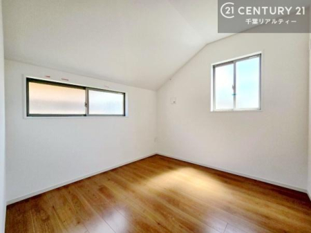 �m�� 2�ʍ̌����m�ۂ������邢�����́A���ʂ����ǂ��A���邭��ϋ��S�n�̗ǂ���ԂƂȂ��Ă���܂��B�����b�N�X���ĉ߂�����S�n�̗ǂ��������ł��I