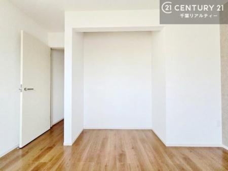 �m�� ��������[�Ƃ��Ċy���߂�I�[�v���N���[�[�b�g�B�o�����ꂵ�₷���A�����̐g�x�x�����K�ɍs����g������̗ǂ���Ԃł��B