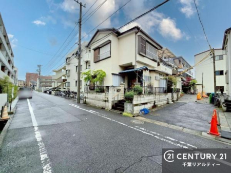 ���̑����n ���A�����������܂�����A�����̂��ē����\�ł��B�ʐ^�����ł͕�����Ȃ����邳��J�����A�Z�ݐS�n�̗ǂ����A���Ќ��n�ɂĂ��m�F���������B�V������炵�̑������A���Ђ��̋@��ɂ��̊����������B