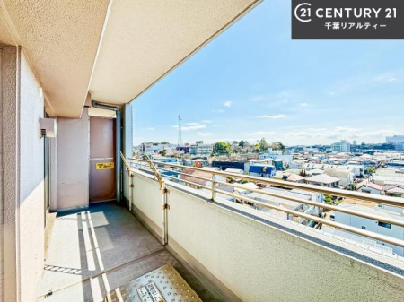 �o���R�j�[ �z������̗ǂ��o���R�j�[�ŁA�����󕨂��悭���������ł��ˁI
���V�C�̗ǂ����ɂ̓o���R�j�[�֏o�ă��t���b�V������̂��C�����悳�����ł��B