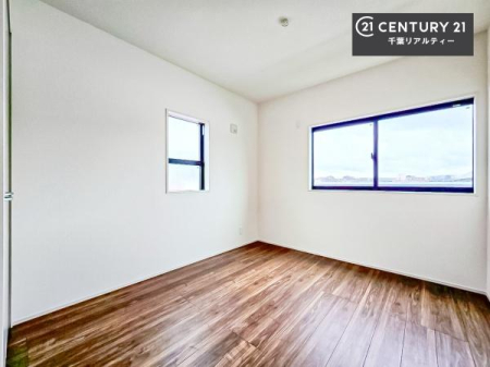 �m�� ���邢�����́A���ʂ����ǂ��A���邭��ϋ��S�n�̗ǂ���ԂƂȂ��Ă���܂��B�����b�N�X���ĉ߂�����S�n�̗ǂ��������ł��I���̖ڊo�߂��X�b�L�����܂��ˁI