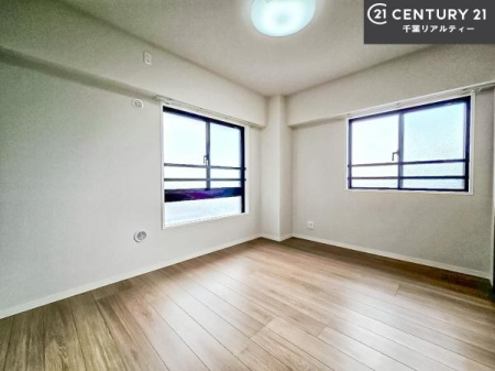 �q������ �|���o�������Ȃ��������́A���q�l�̂������Ƃ��Ă����S�ł��I
���[�X�y�[�X���[�����Ă���̂ŎU�炩�������������T�b�ƕЕt�����܂��I