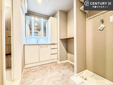 ���ʑ�E���ʏ� �g�Ȃ�𐮂�����ʏ��́A���������厖�ł��I������̐������̂��镵�͋C�����o�I�C�����悭���g�����������܂��B