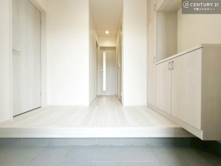 ���� ���ċA���Ă��Ă��A�������܁I�����������Ȃ�A�D�����}������Ă�����ԂɂȂ��Ă��܂��B
���邭��������錺�ւł��I