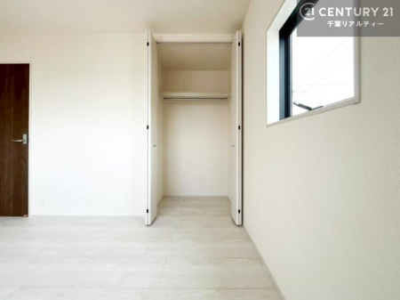 ���[ �e�������[�t���I�}�Ȃ��q�l�����q���Ă��U�炩�������������T�b�ƕЕt�����܂��I�������̃X�y�[�X�����܂��Ƃ肠�邨���������o���邱�Ƃ��o���܂��I