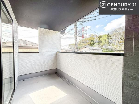 �o���R�j�[ �z������̗ǂ��o���R�j�[�ŁA�����󕨂��悭���������ł��ˁI
���V�C�̗ǂ����ɂ̓o���R�j�[�֏o�ă��t���b�V������̂��C�����悳�����ł��B