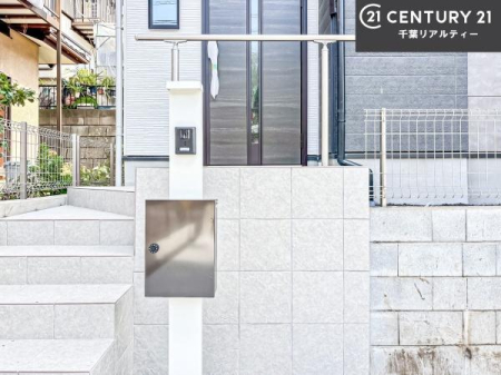 ���̑����n �����T���̂������E���v�]�E������ȂǁA���Ȃ�ƕ��ЃX�^�b�t�܂ł��\���t�����������I�s���Y�Ɋւ��邱�ƂȂ�A�ǂ̂悤�Ȃ��Ƃł����S���ӑΉ������Ē����܂��B
