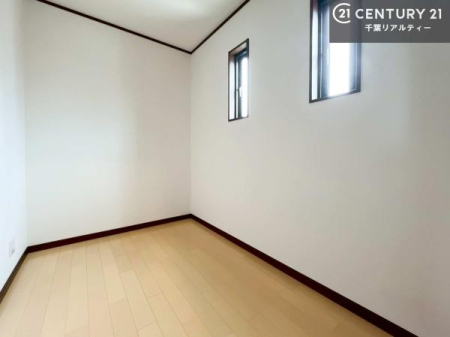 ���̑����� ���l�����t���ł��I�o�X�^�I���≺���A�p�W���}�Ȃǂ��܂Ƃ߂Ď��[�ł��邽�߁A���ʏ����������肵�A�����C���⒅�ւ��̍ۂ̓������X���[�Y�ɂȂ�܂��ˁI