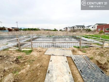 ���̑����n �����T���̂������E���v�]�E������ȂǁA���Ȃ�ƕ��ЃX�^�b�t�܂ł��\���t�����������I�s���Y�Ɋւ��邱�ƂȂ�A�ǂ̂悤�Ȃ��Ƃł����S���ӑΉ������Ē����܂��B
