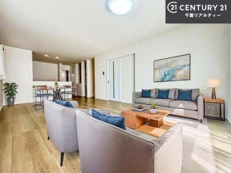 ���r���O �Ƌ��CG�p�[�X�ł��B�S�n�ǂ����r���O�͉Ƒ������R�ƏW�܂�܂��B�Ƒ��c�R�̎��Ԃ����������ł��B���Ƒ��ƁA����w�[���������Ԃ��߂��������ł��ˁB