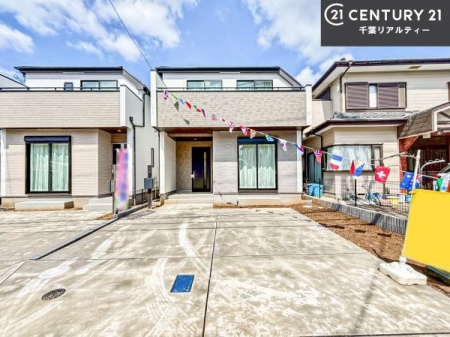 ���ԏ� ���ԃX�y�[�X��2�䕪����܂��I�Z�J���h�J�[�͂������A�o�C�N�⎩�]�ԂȂǂ��u���ꏊ�ɍ���܂���B