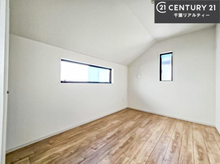 �m�� 2�ʍ̌����m�ۂ������邢�����́A���ʂ����ǂ��A���邭��ϋ��S�n�̗ǂ���ԂƂȂ��Ă���܂��B�����b�N�X���ĉ߂�����S�n�̗ǂ��������ł��I