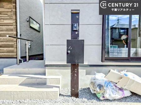 ���̑����n �����T���̂������E���v�]�E������ȂǁA���Ȃ�ƕ��ЃX�^�b�t�܂ł��\���t�����������I�s���Y�Ɋւ��邱�ƂȂ�A�ǂ̂悤�Ȃ��Ƃł����S���ӑΉ������Ē����܂��B
