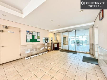 �G���g�����X ��؂Ȃ��q�l�����o�}������G���g�����X�B�z��������ǂ��S�n�̗ǂ���Ԃł��B