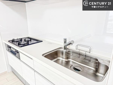 �L�b�`�� ���C�h�ȃV���N�ł��ˁI�������˂ɂ������������₷���Ǝ����y�X�d�l�̃V�X�e���L�b�`���ł��I
�f�U�C�����Ƌ@�\�������˂��L�b�`���Ő�����������܂��ˁI