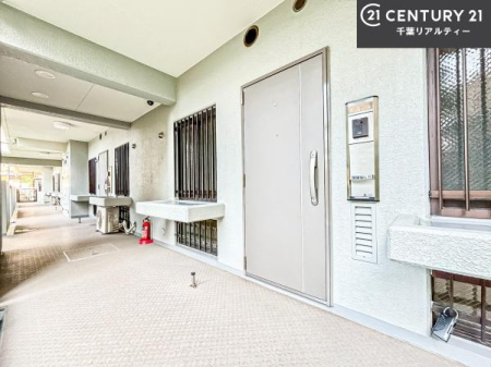 ���̑� �u���̕����C�ɂȂ�I�v�u�������Ăǂ�ȏ��H�v�u�����Əڂ����m�肽���I�v�Ǝv������A���C�y�ɂ����k���������B