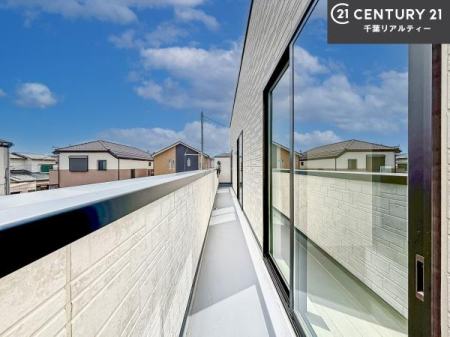 �o���R�j�[ �z������̗ǂ��o���R�j�[�ŁA�����󕨂��悭���������ł��ˁI
���V�C�̗ǂ����ɂ̓o���R�j�[�֏o�ă��t���b�V������̂��C�����悳�����ł��B