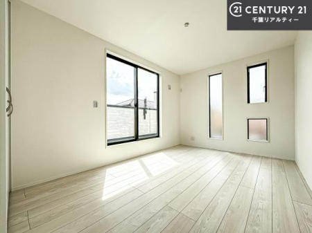 �m�� �o���R�j�[�ɖʂ��Ă���m���ł��B���邭�����肪����A���C����������ł��܂��I