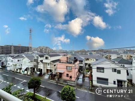 �Z�˂���̒��]�ʐ^ ������������Z��X�ł��I���͂ɂ͍����������Ȃ��A�󂪍L���J����������A�z�������傫���Ղ��邱�Ƃ�����܂���I�C�����̗ǂ������ʂ蔲����X���݂ł��I