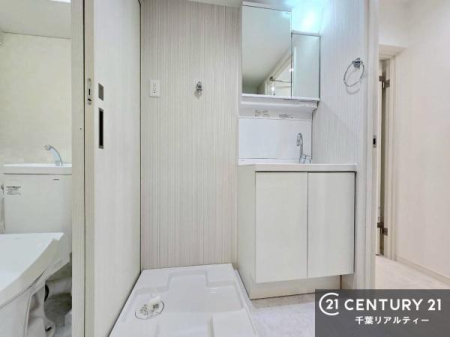 ���ʑ�E���ʏ� �������̂�����ʎ��ł��B��Ԃɂ�Ƃ肪����A�����̐g�x�x�����K�ɍs���܂��B���܂������₷���A�����ς�g�����Ȃ݃`�F�b�N�ɂ��֗��Ȏg������̗ǂ���Ԃł��B