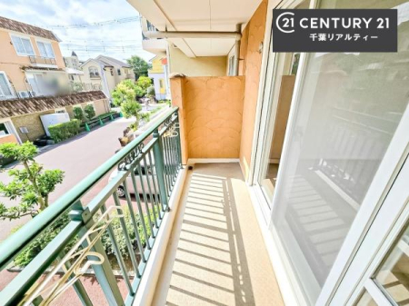 �o���R�j�[ �z������ǍD�ȃo���R�j�[�ł��I���ꂽ���ɂ͐�������n����J���I�Ȏ��Ԃ��y���߂܂��B