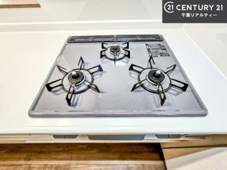 �L�b�`�� �R�����͎O������̂ł������̓����i�s���ł��܂��B
�������O�����t���ł��B�����X�y�[�X���L�X���Ă���׍�Ƃ����₷���I�g�����肪�ǂ��V�X�e���L�b�`���ł��I