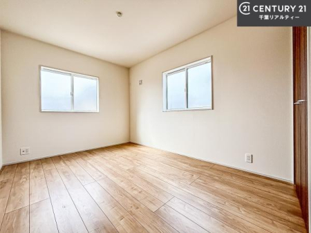 �q������ 2�ʍ̌����m�ۂ������邢�����́A���ʂ����ǂ��A���邭��ϋ��S�n�̗ǂ���ԂƂȂ��Ă���܂��B�����b�N�X���ĉ߂�����S�n�̗ǂ��������ł��I���̖ڊo�߂��X�b�L�����܂��ˁI